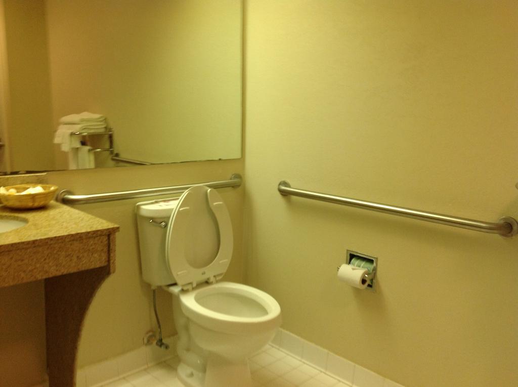 Days Inn - Chapel Hill Luaran gambar