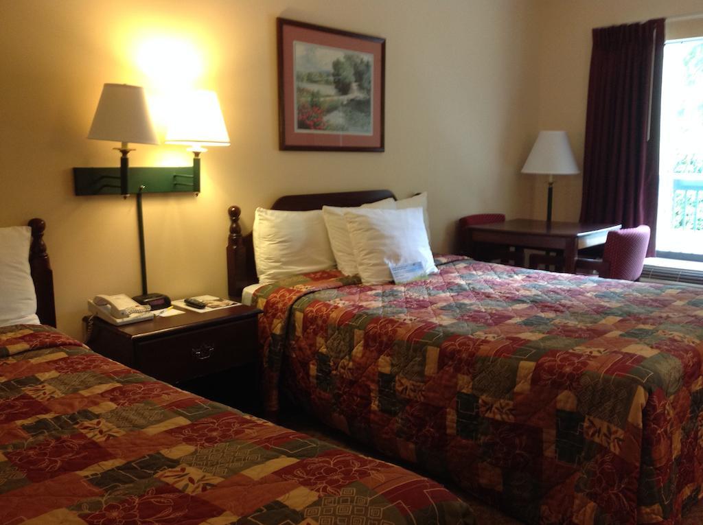 Days Inn - Chapel Hill Luaran gambar