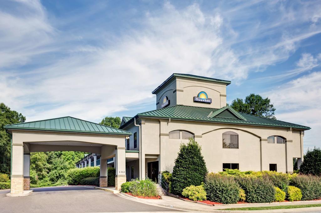 Days Inn - Chapel Hill Luaran gambar