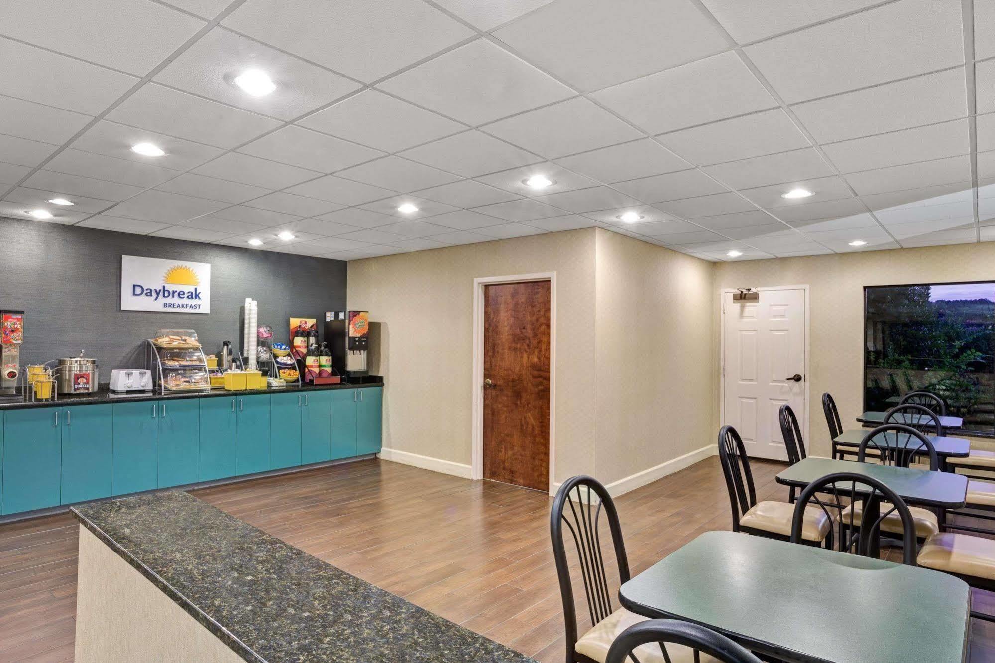 Days Inn - Chapel Hill Luaran gambar