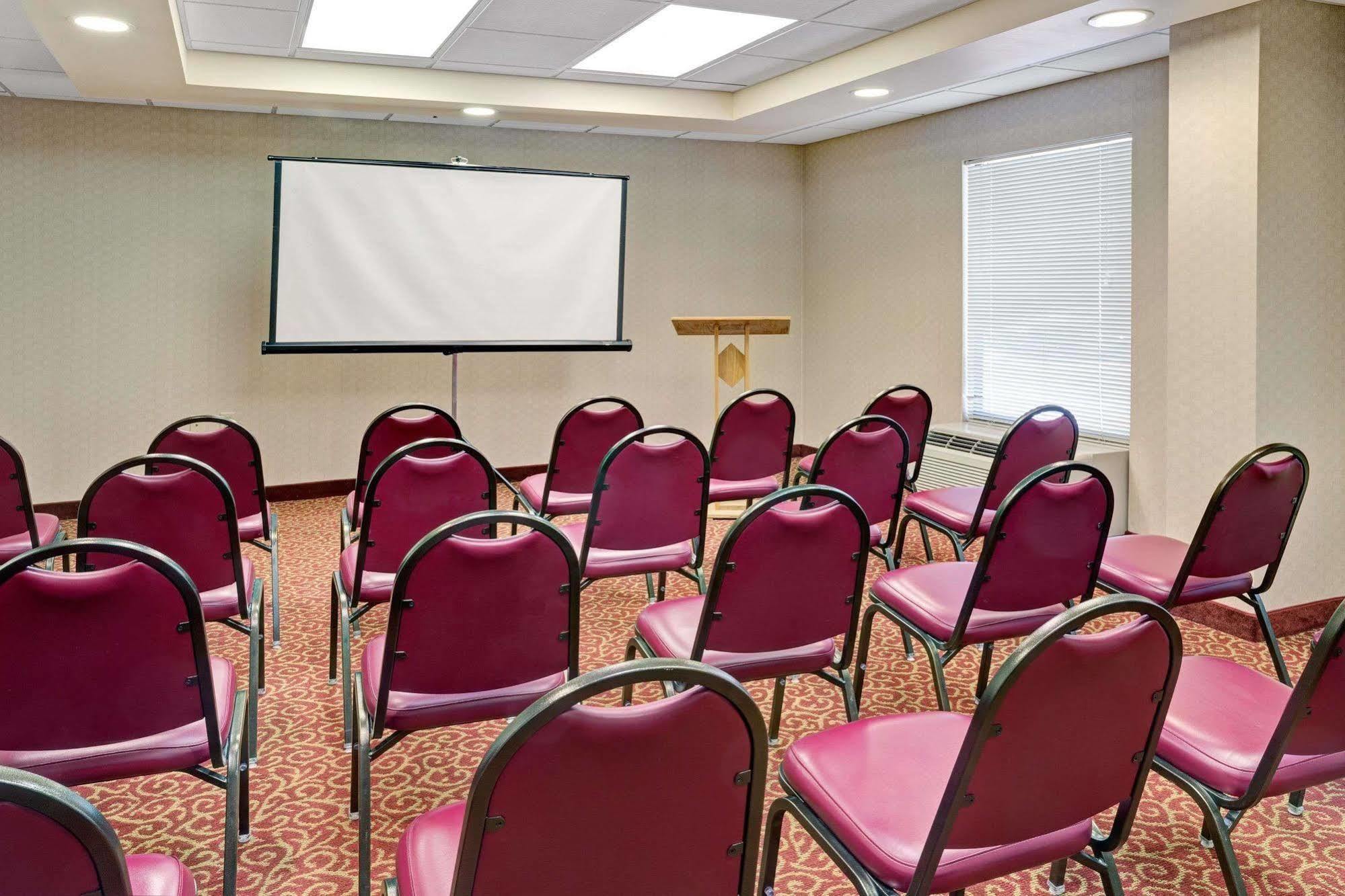 Days Inn - Chapel Hill Luaran gambar