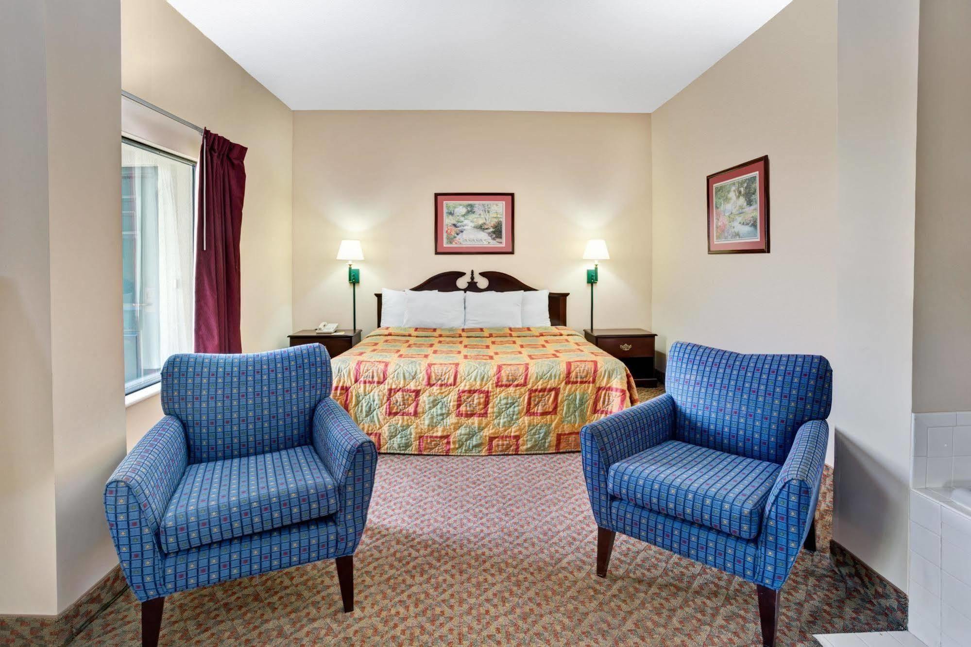 Days Inn - Chapel Hill Luaran gambar